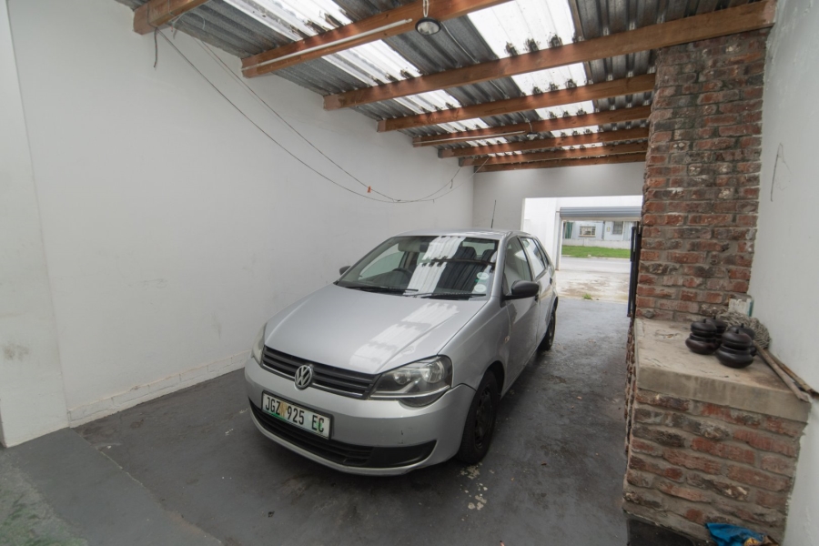 6 Bedroom Property for Sale in Newton Park Eastern Cape